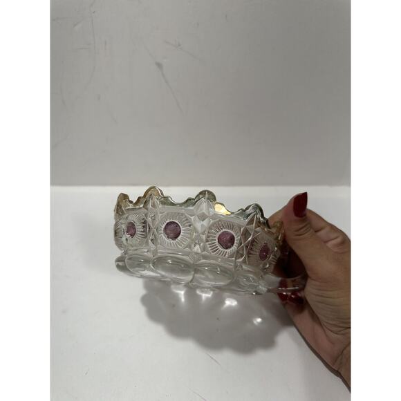 EAPG U.S. Glass Daisy Bullseye Purple‎ Amethyst Stained Bowl With Handle - Picture 6 of 9